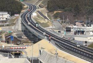 日本海沿岸東北自動車道