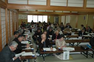 総会の様子