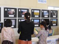 文化祭　写真コンテスト応募作品の展示