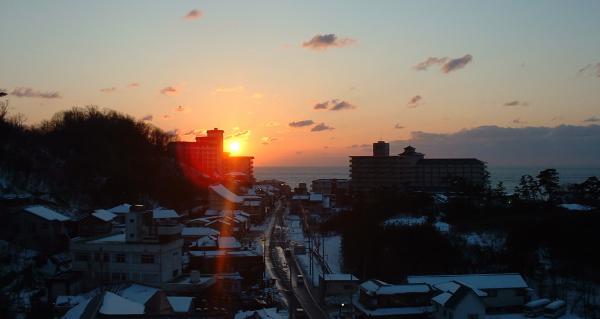 瀬波温泉の夕陽