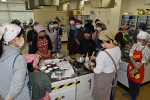 料理講習会講師レクチャー