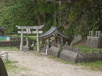 八幡宮登山道入口