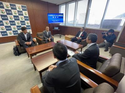 株式会社加藤組様からご寄附をいただきました①