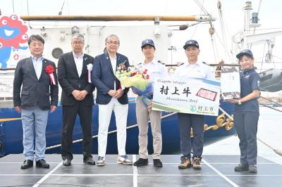 「帆船みらいへ」入港②