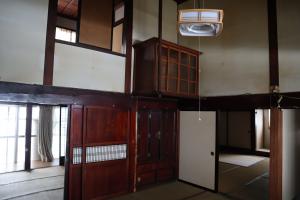 村上市早稲田の和室