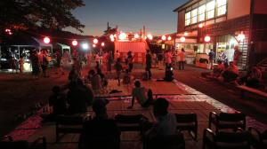 盆踊り