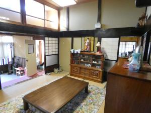 村上市早川の和室