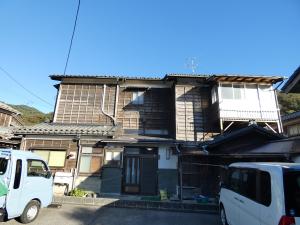 村上市早川の外観
