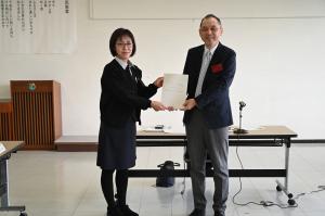 答申の様子