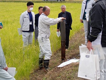 現地視察の様子2