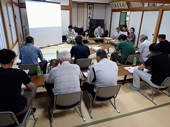 委員会の様子
