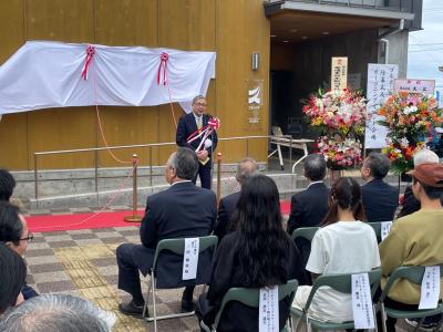 　「ブルボンスケートパーク村上」の除幕式とオープニングイベントが行われました。①