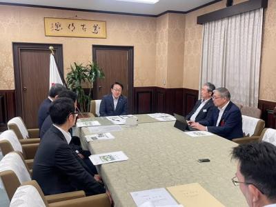 財務省・国土交通省に要望書を提出しました②