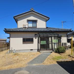 村上市柏尾の外観