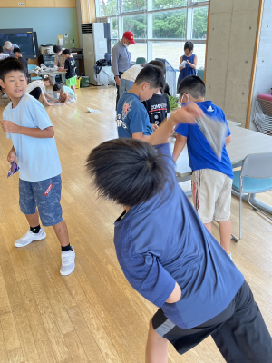 俺の紙てっぽうを聞け！