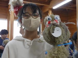 ススキでふくろう作り7　可愛いでしょ