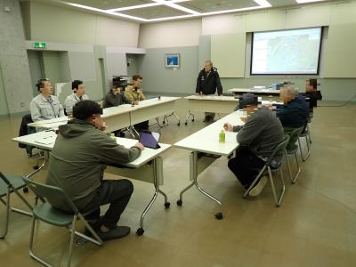 舘腰地区の園芸会議の様子