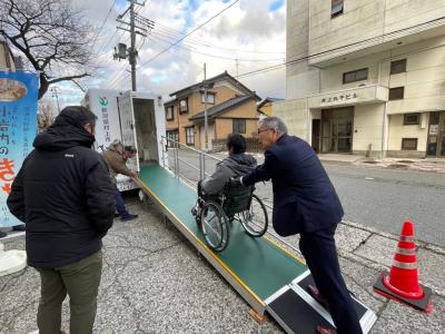 防災用自走式トイレカー導入③
