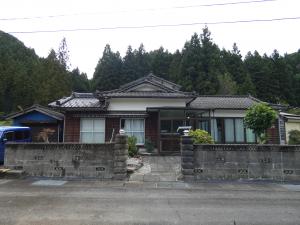 村上市下大鳥の外観