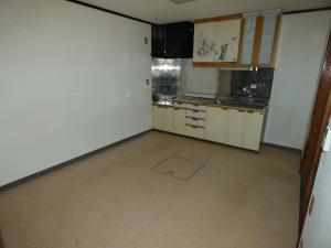 村上市鍛冶町の台所