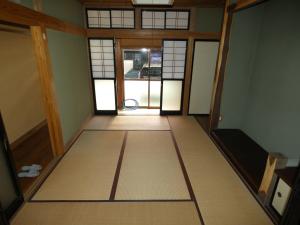 村上市鍛冶町の和室