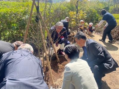 市町村の木の植樹①