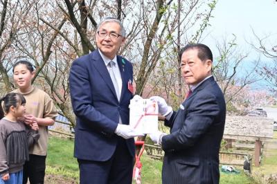 今年で5回目の植樹となりました①