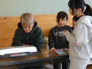 ラミネートの順番待ち