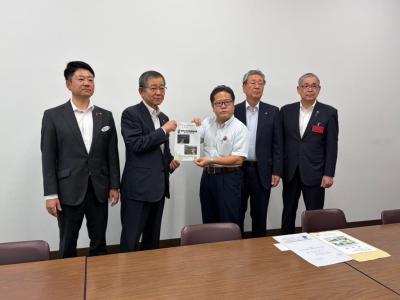 新潟山形南部連絡道路建設促進期成同盟会中央要望②