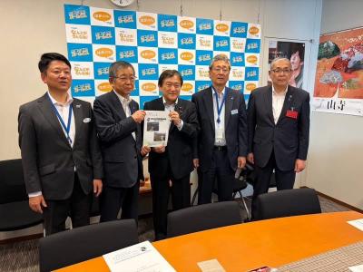 新潟山形南部連絡道路建設促進期成同盟会中央要望④