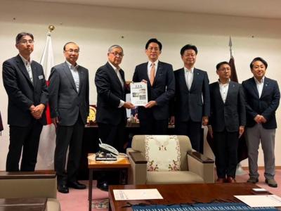 日沿道県境地区早期開通に向け国へ要望活動①