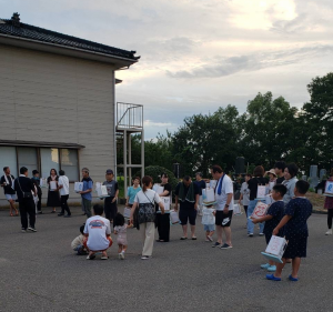 殿岡灯籠流し
