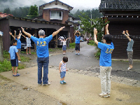 公園でラジオ体操